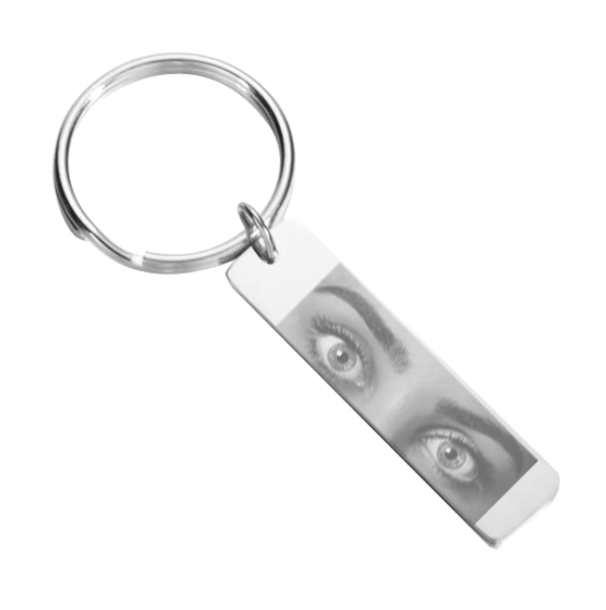 Llavero con fotograbado de mirada