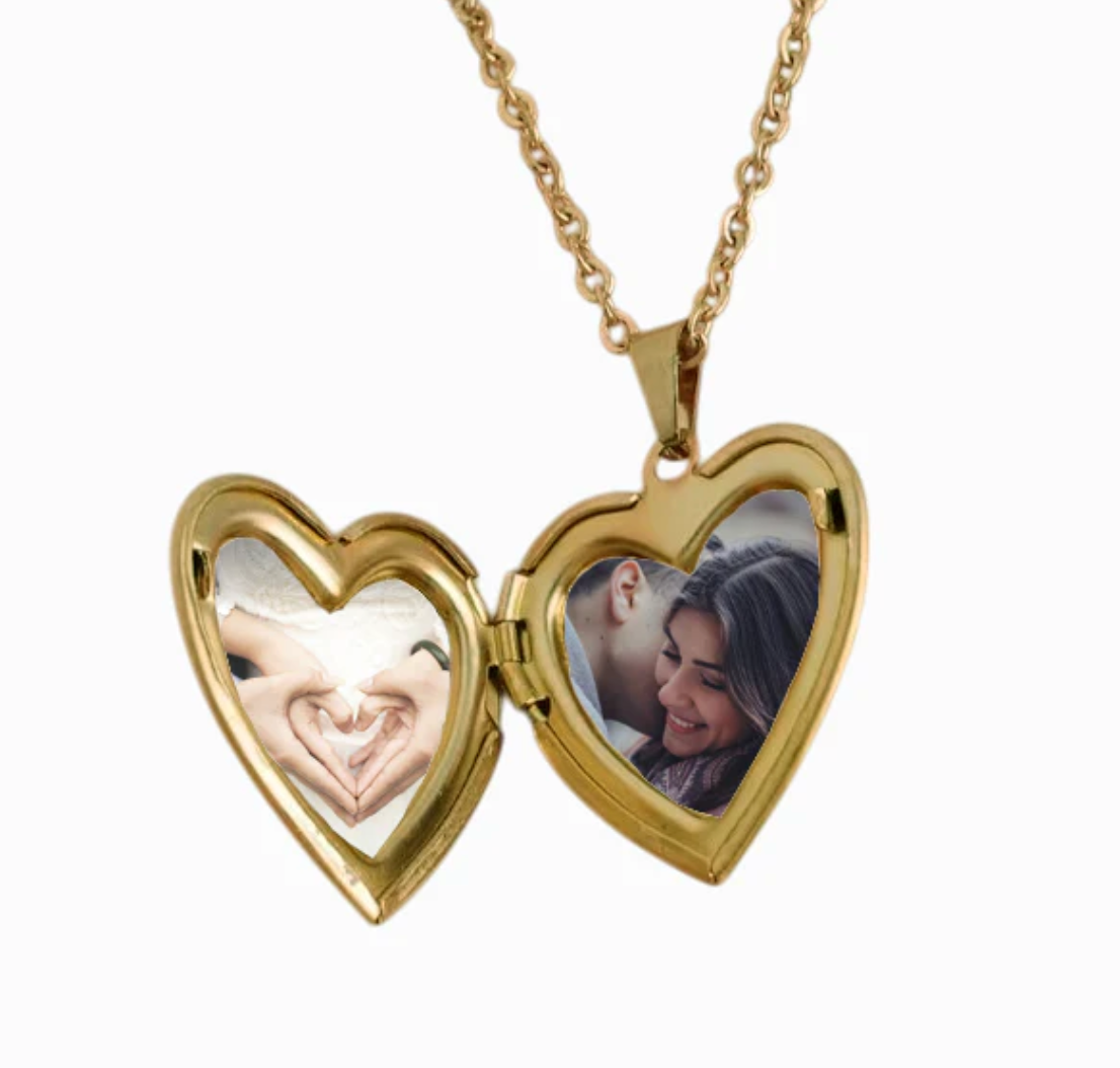 ¡NUEVO PRODUCTO! Collar Relicario de CORAZÓN con  INICIAL  y tus  fotos