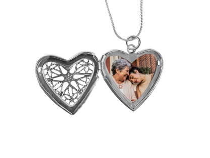¡Nuevo Producto! Relicario en forma de corazón con diseño y 1 foto (Plata)